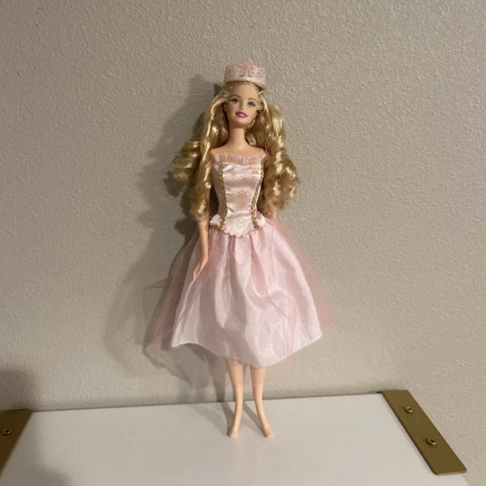 Mattel Barbie Fantasy Tales The Nutcracker Sugarplum Princess W/ VHS FILM B5824